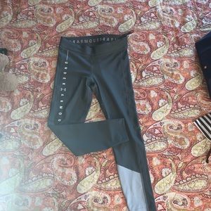 SOLD...Under Armour compression leggings
